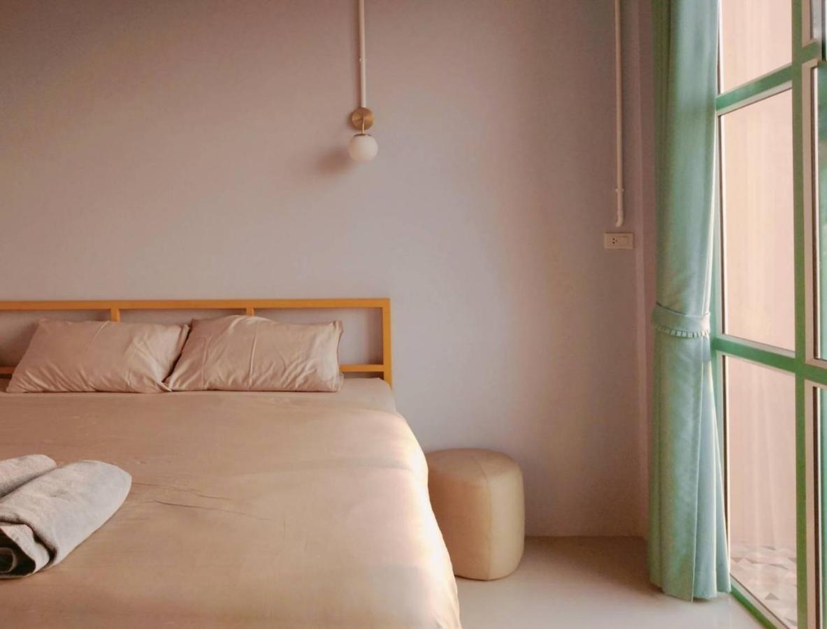 Alley51 Hotel Surat Thani Ngoại thất bức ảnh