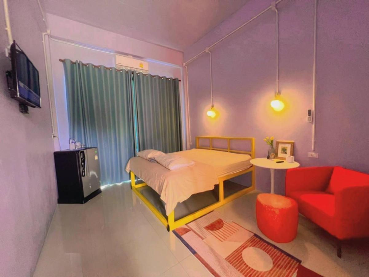 Alley51 Hotel Surat Thani Ngoại thất bức ảnh