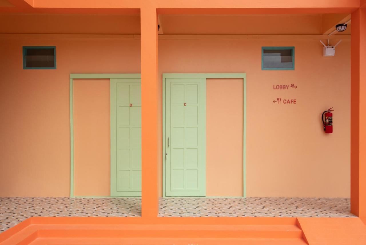 Alley51 Hotel Surat Thani Ngoại thất bức ảnh